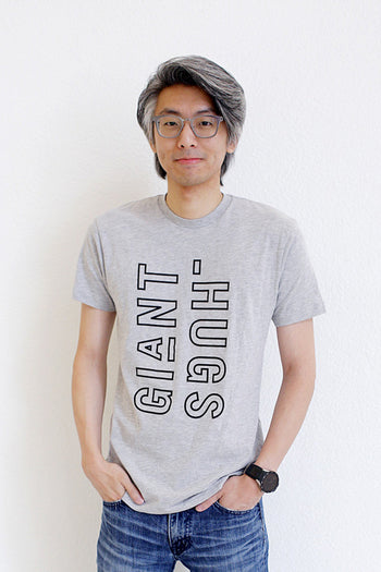 GIANT HUGS - HEATHER GREY SHIRT (UNISEX)