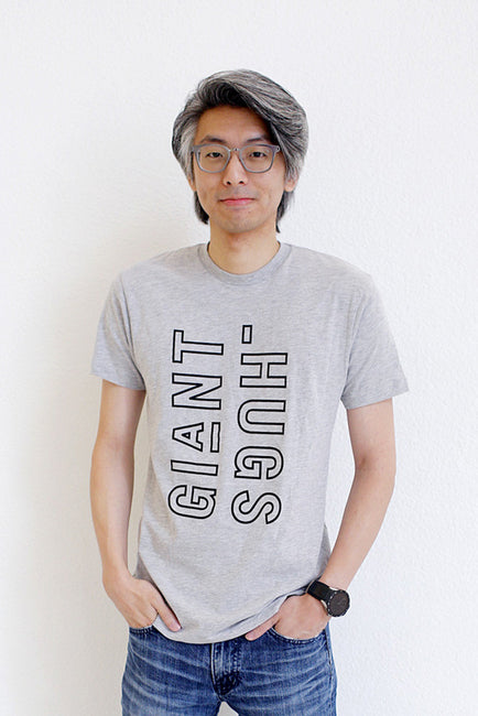 GIANT HUGS - HEATHER GREY SHIRT (UNISEX)